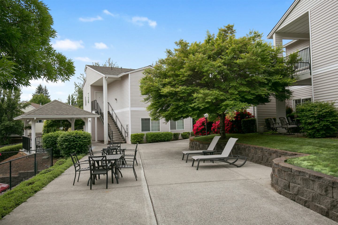 Cascadia Village Image 2