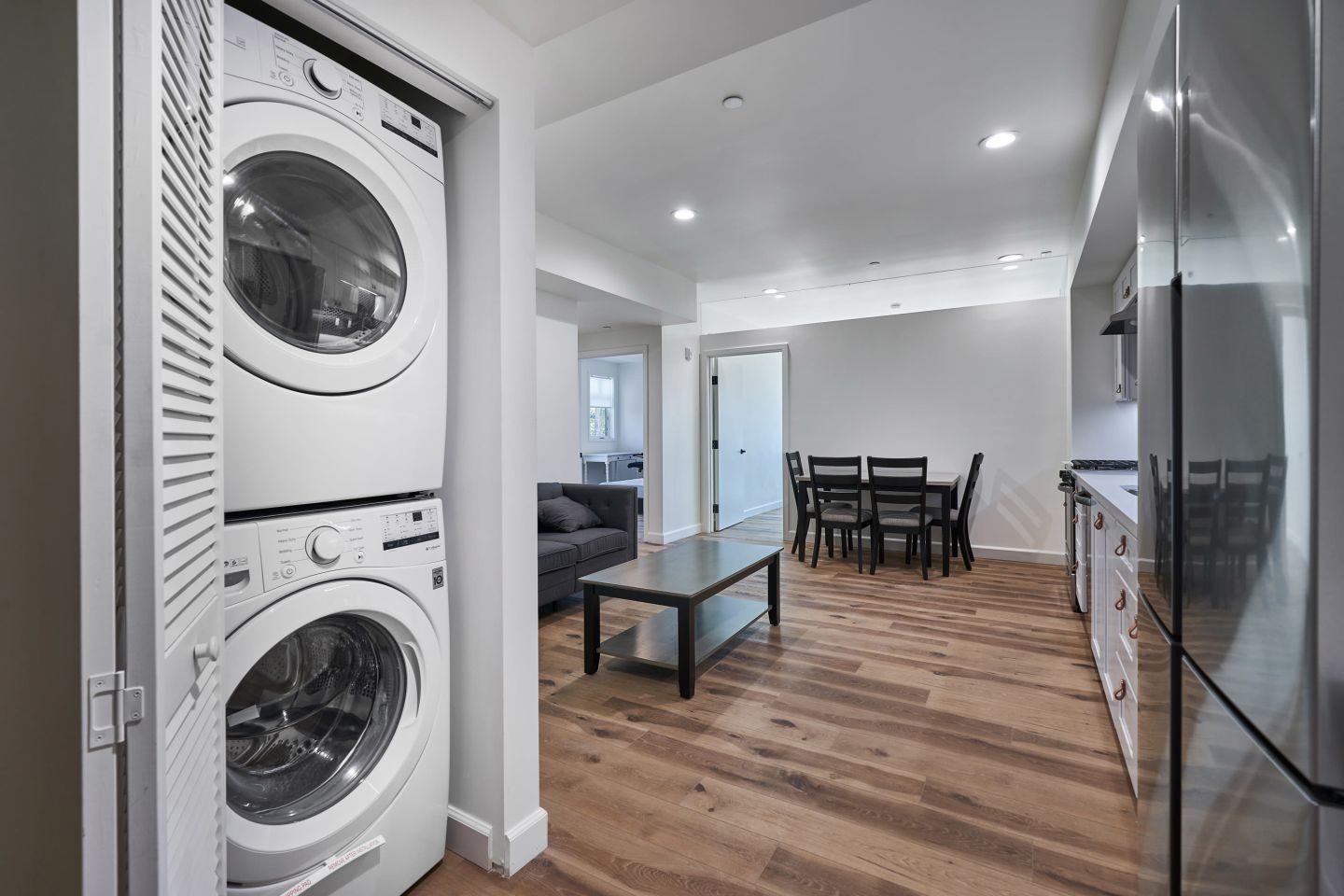 2600 S Catalina Street - Co-Living Image 38