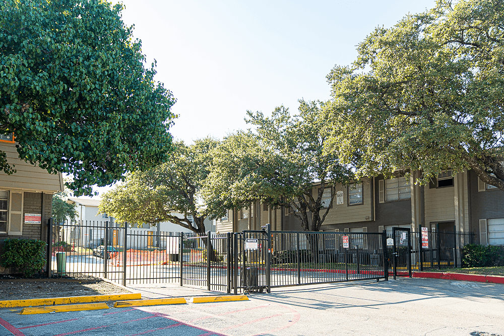 La Bella Apartments Image 8