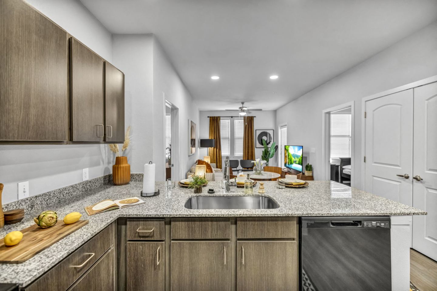 Seven07 Lofts Image 11