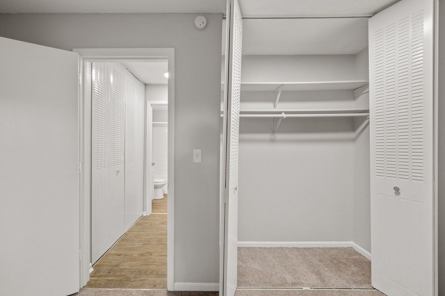 Eastgate Apartments Image 16