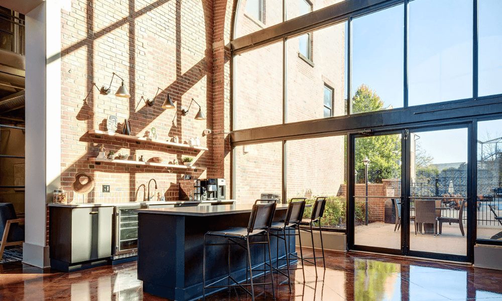 Ovaltine Court Image 2