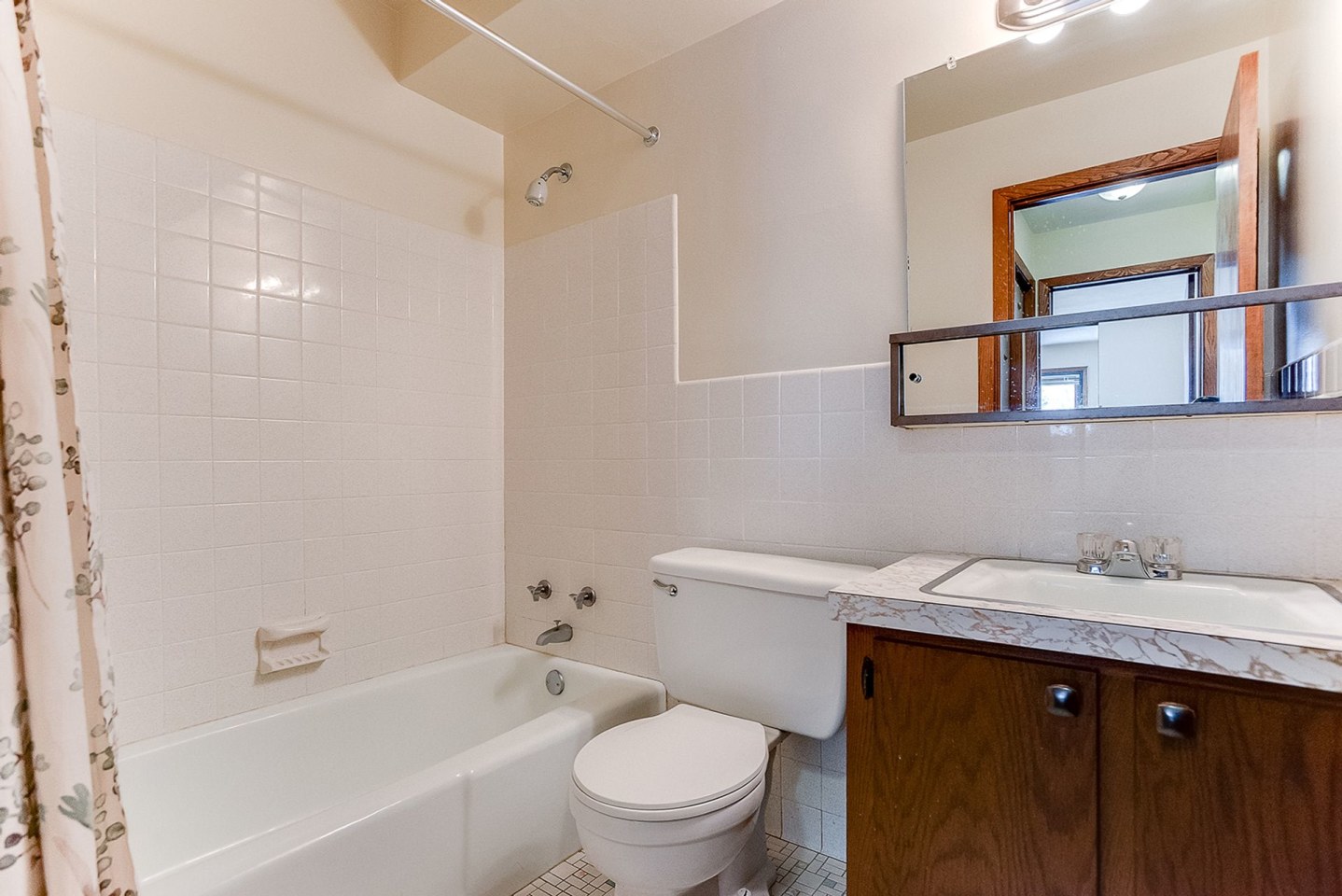 Mark Court Apartments Image 16