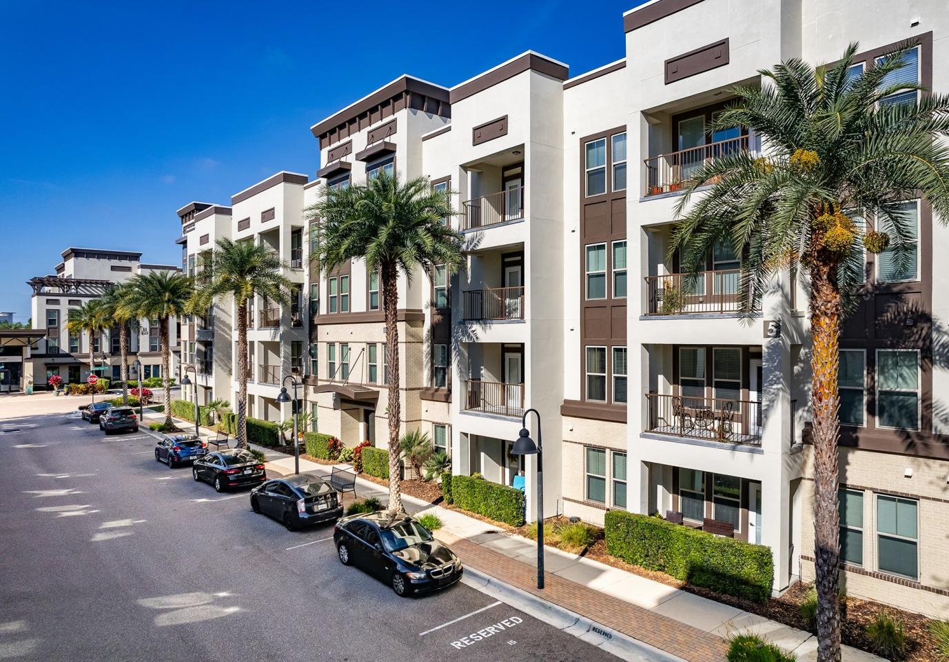 Nine 12 Gateway Apartments Image 34