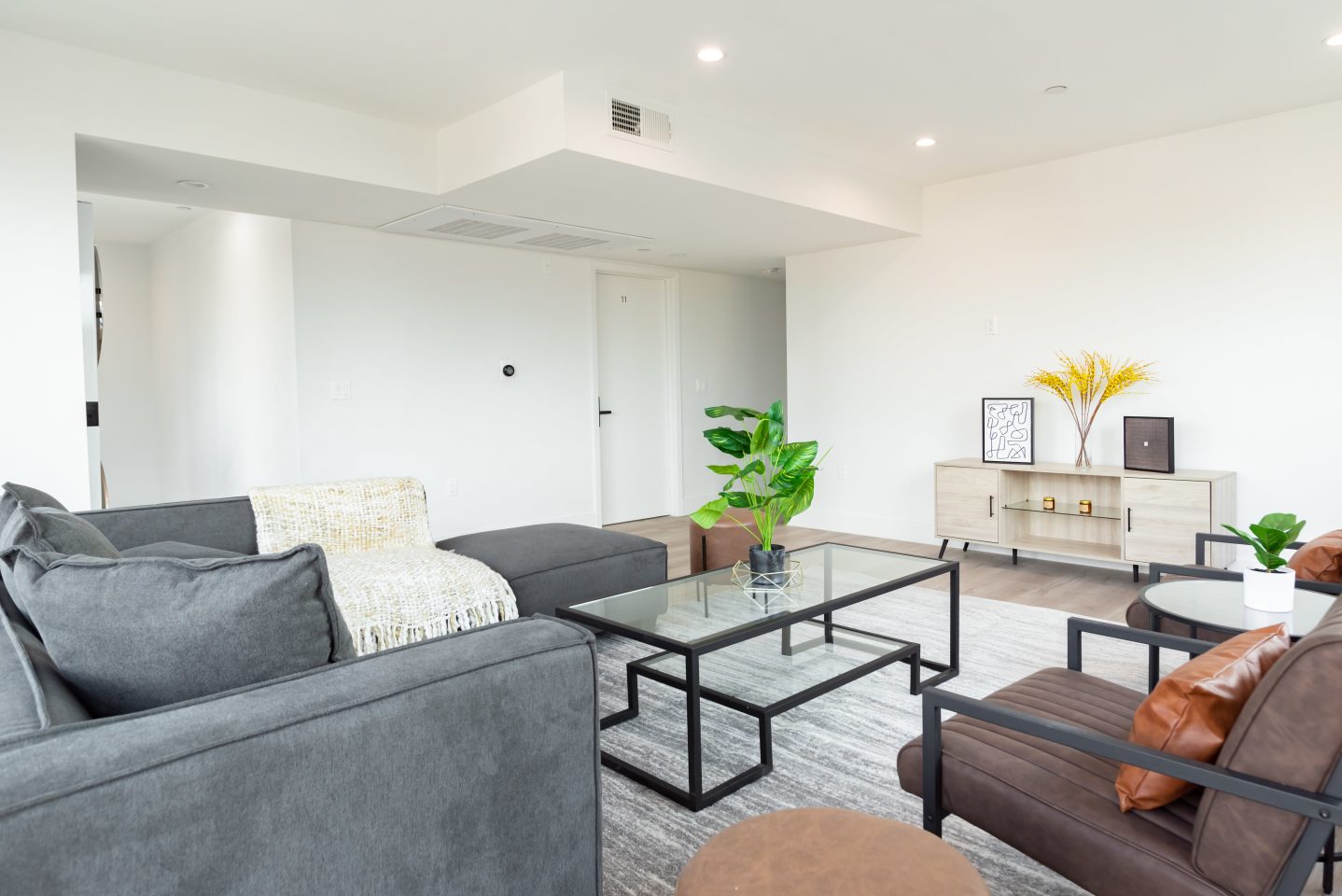 1622 W 35th Street - Co-Living Image 3