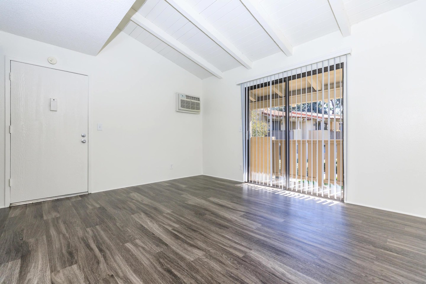 Maplewood Apartment Homes Image 10