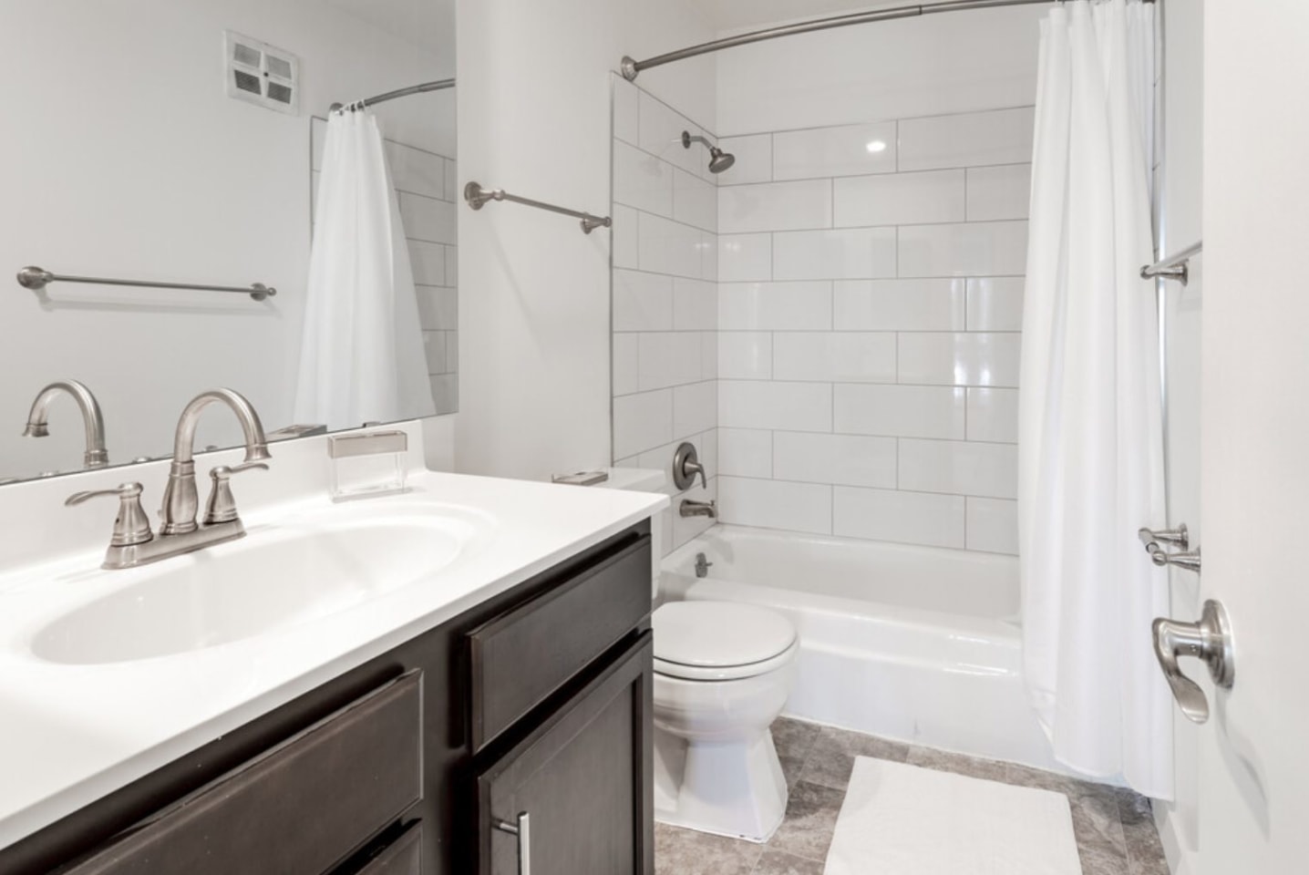 Lexington Hills Image 28