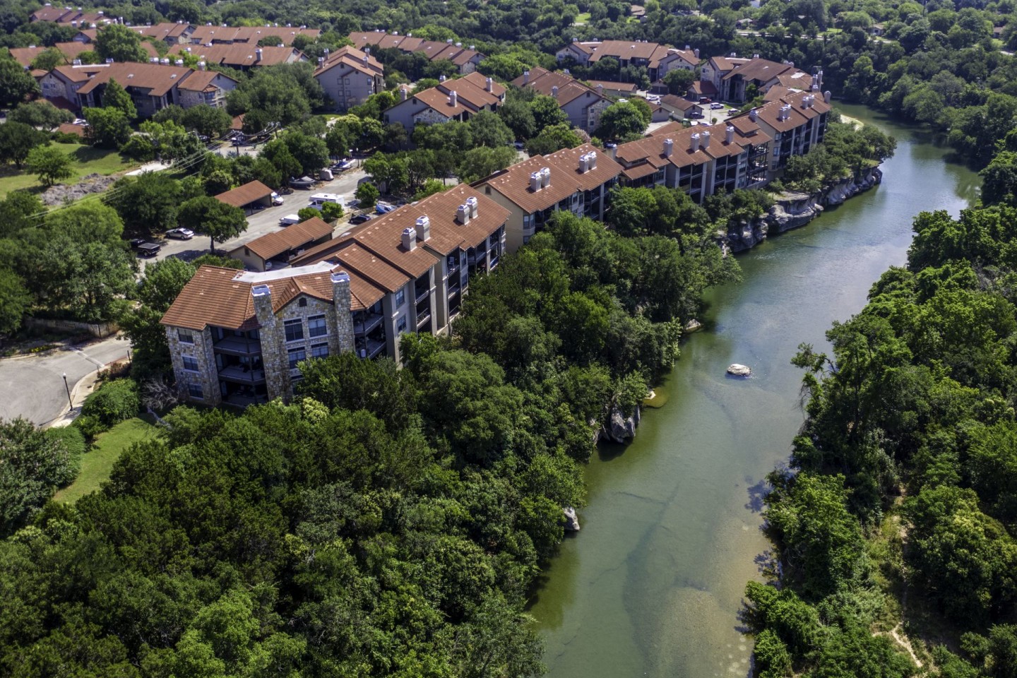 Waters Edge Apartment Homes Image 84
