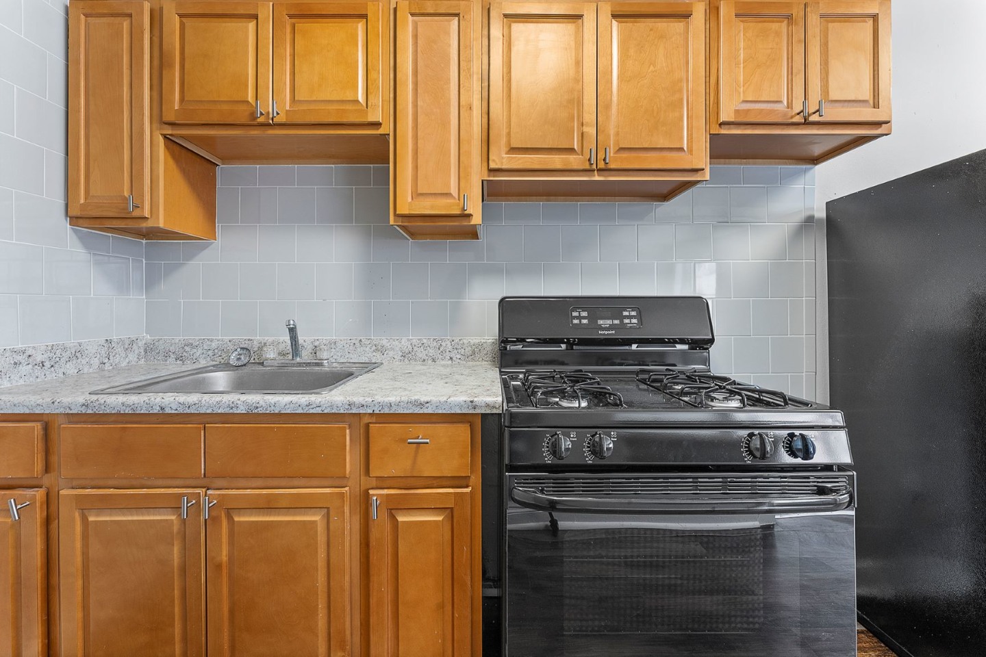 Girard court Image 8