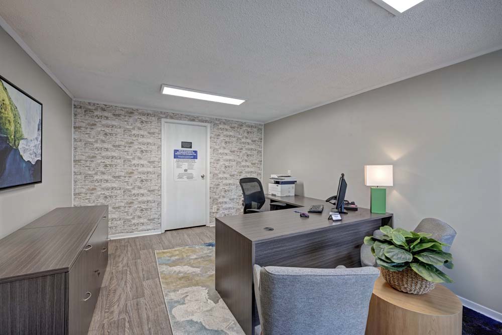 Greenglen Apartments Image 2