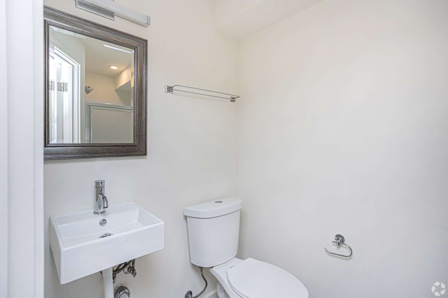 U20 Apartments Image 12