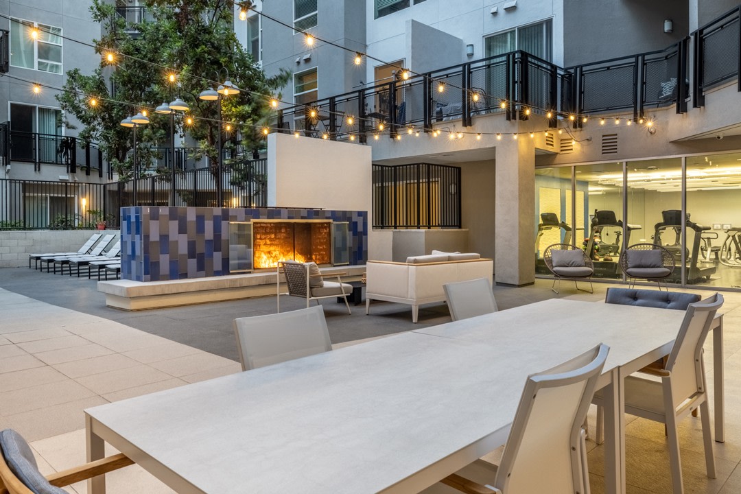 1111 Wilshire Image 13