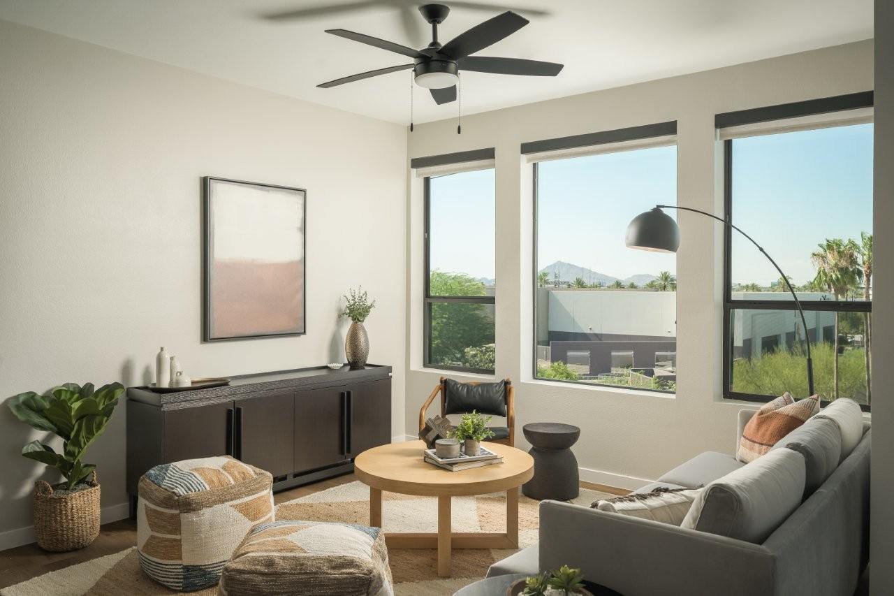 Smith & Rio Image 18