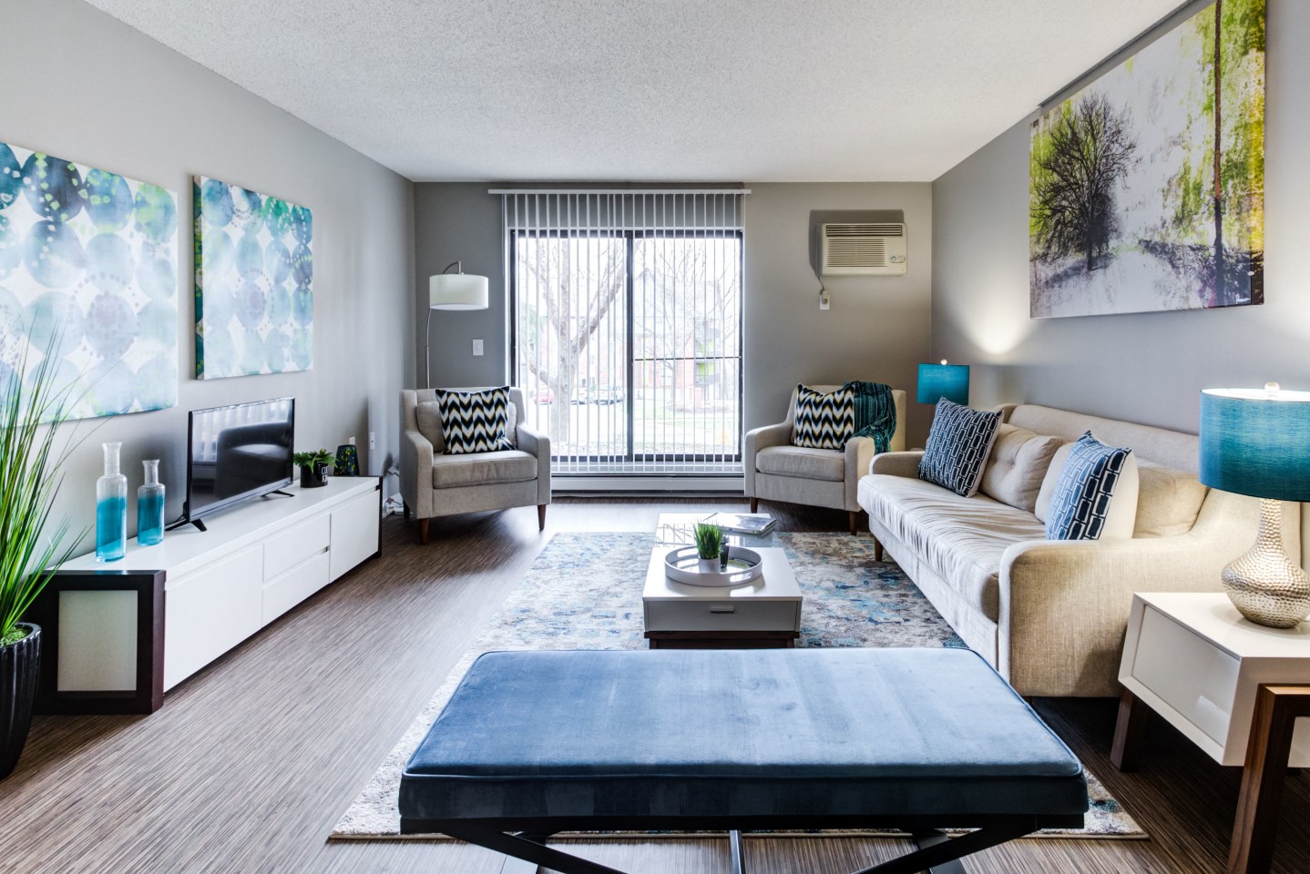 Twelve 501 Apartment Homes Image 3