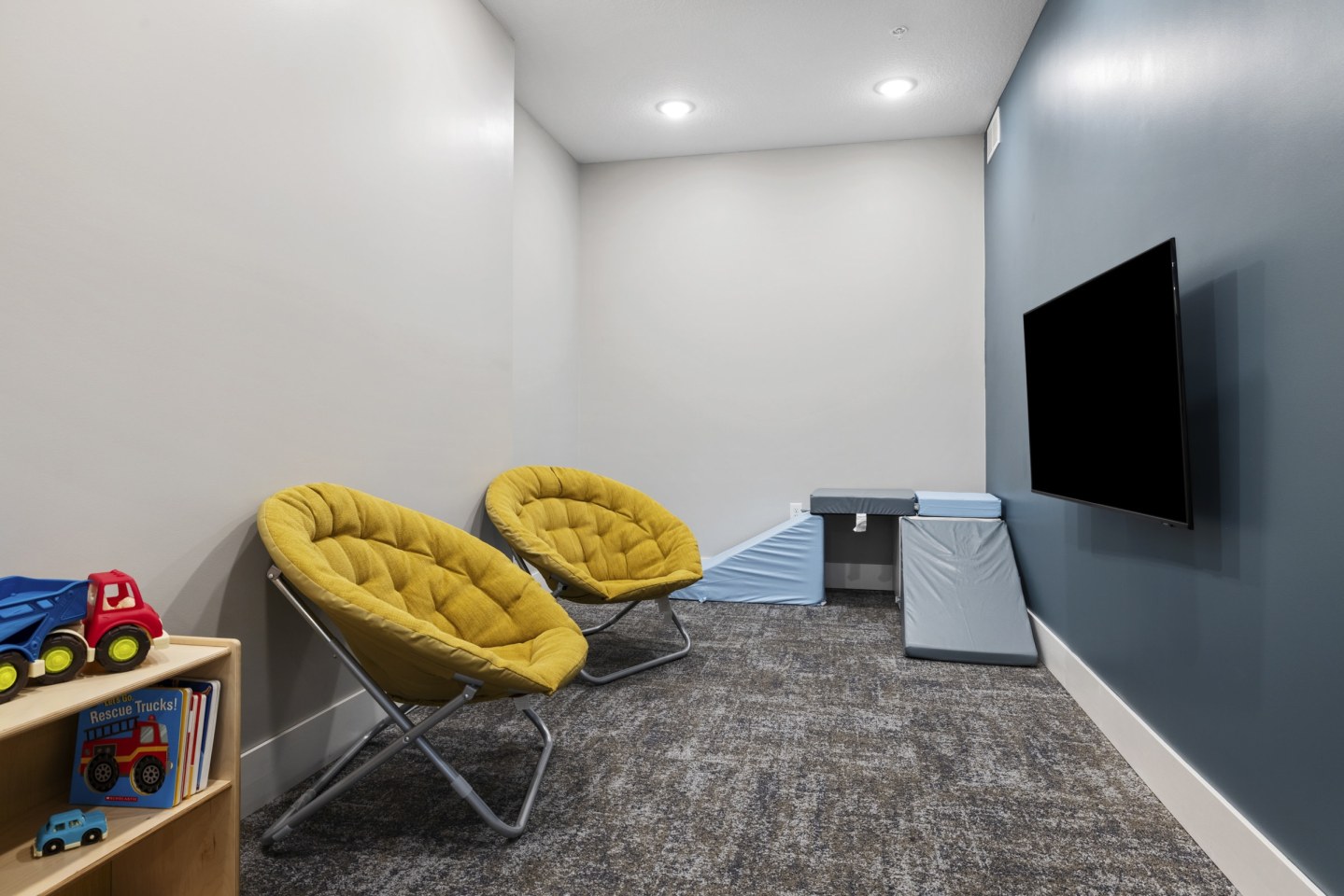 Axle Apartments Image 11
