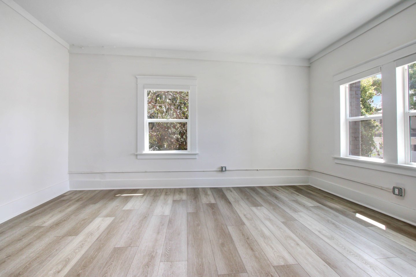 300 San Juan Avenue Image 7