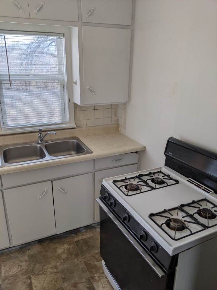 411 Santa Fe Ave Image 10