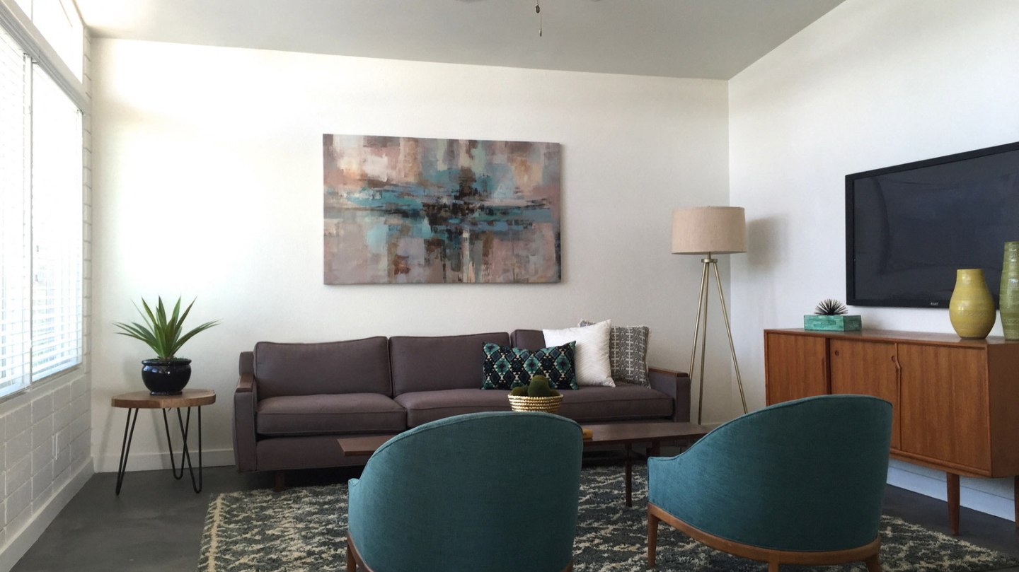 Modern Retro Living Image 5