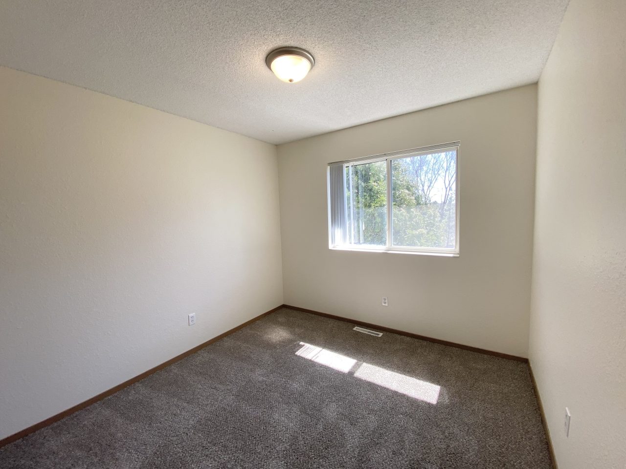 East Gate Estates Image 22