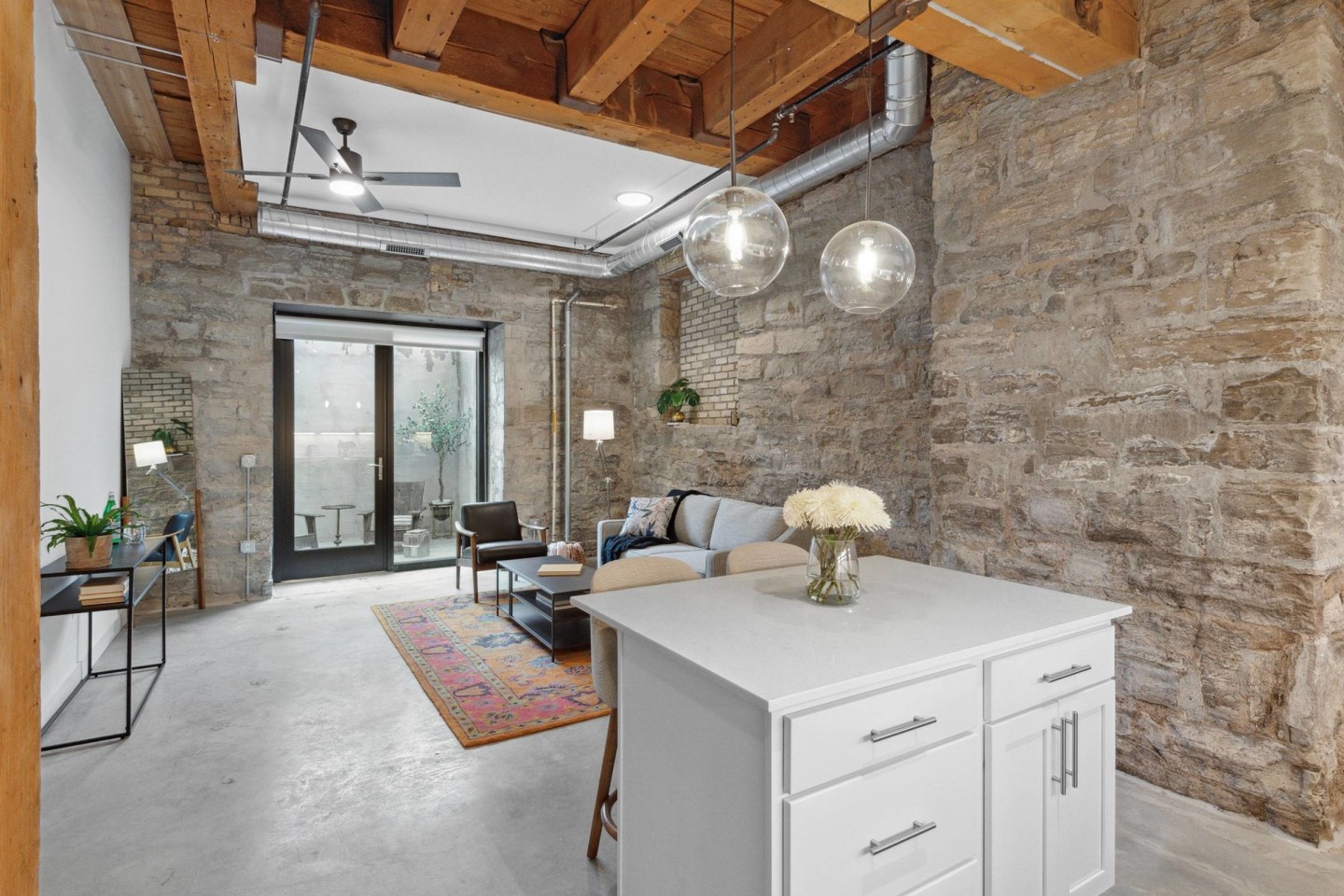 724 Lofts Image 29