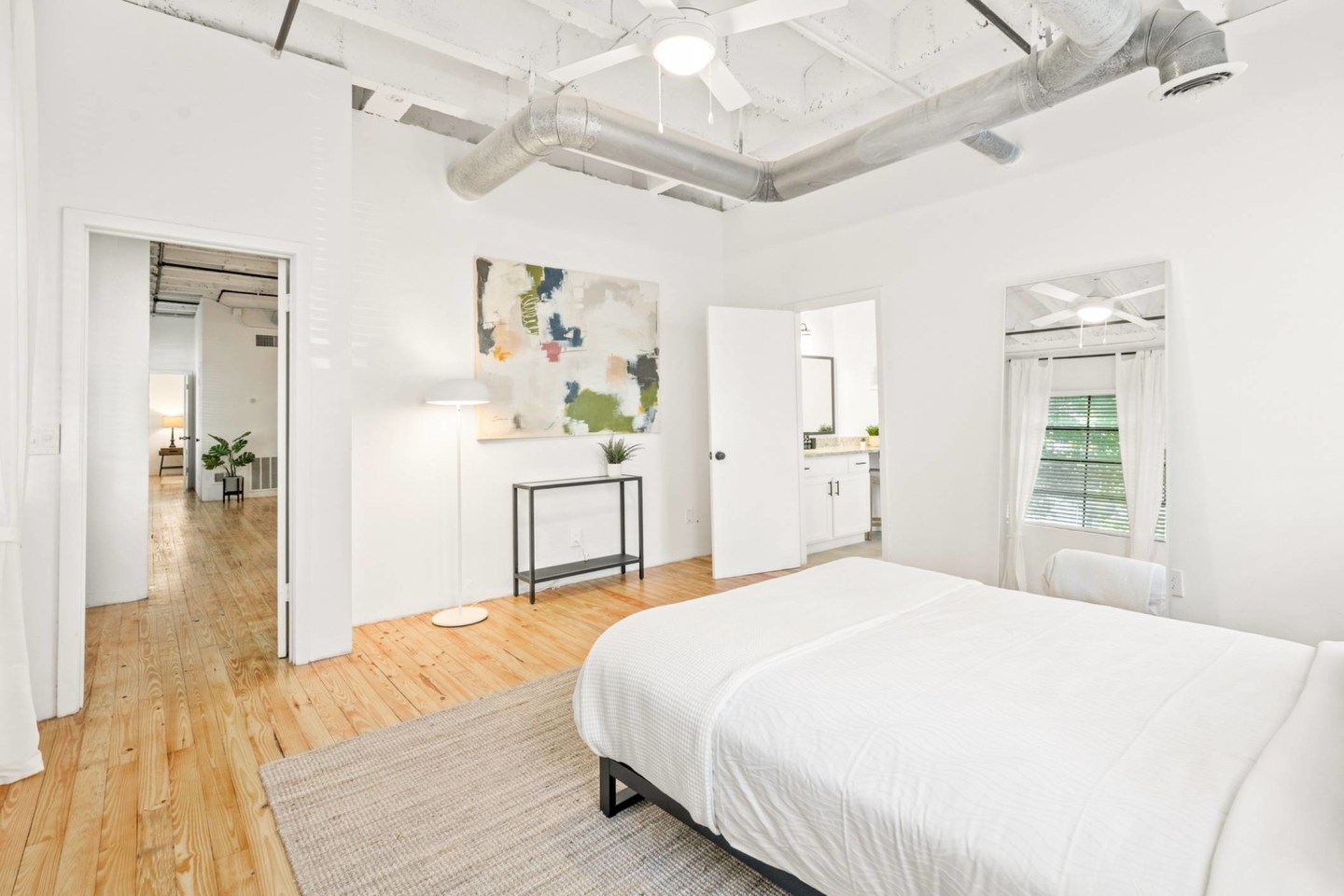 900 Peachtree Image 12