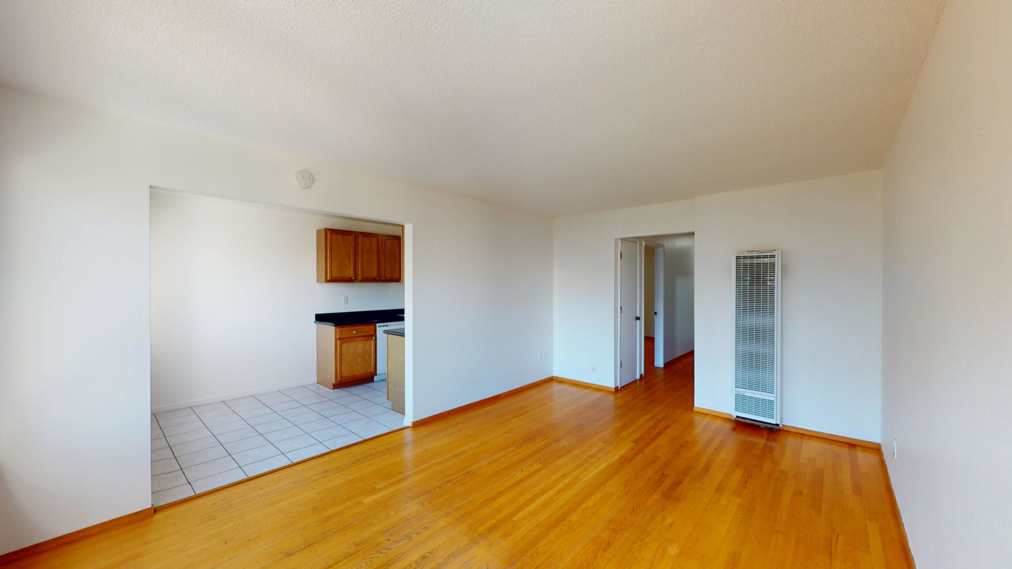 1085 South Van Ness Image 3