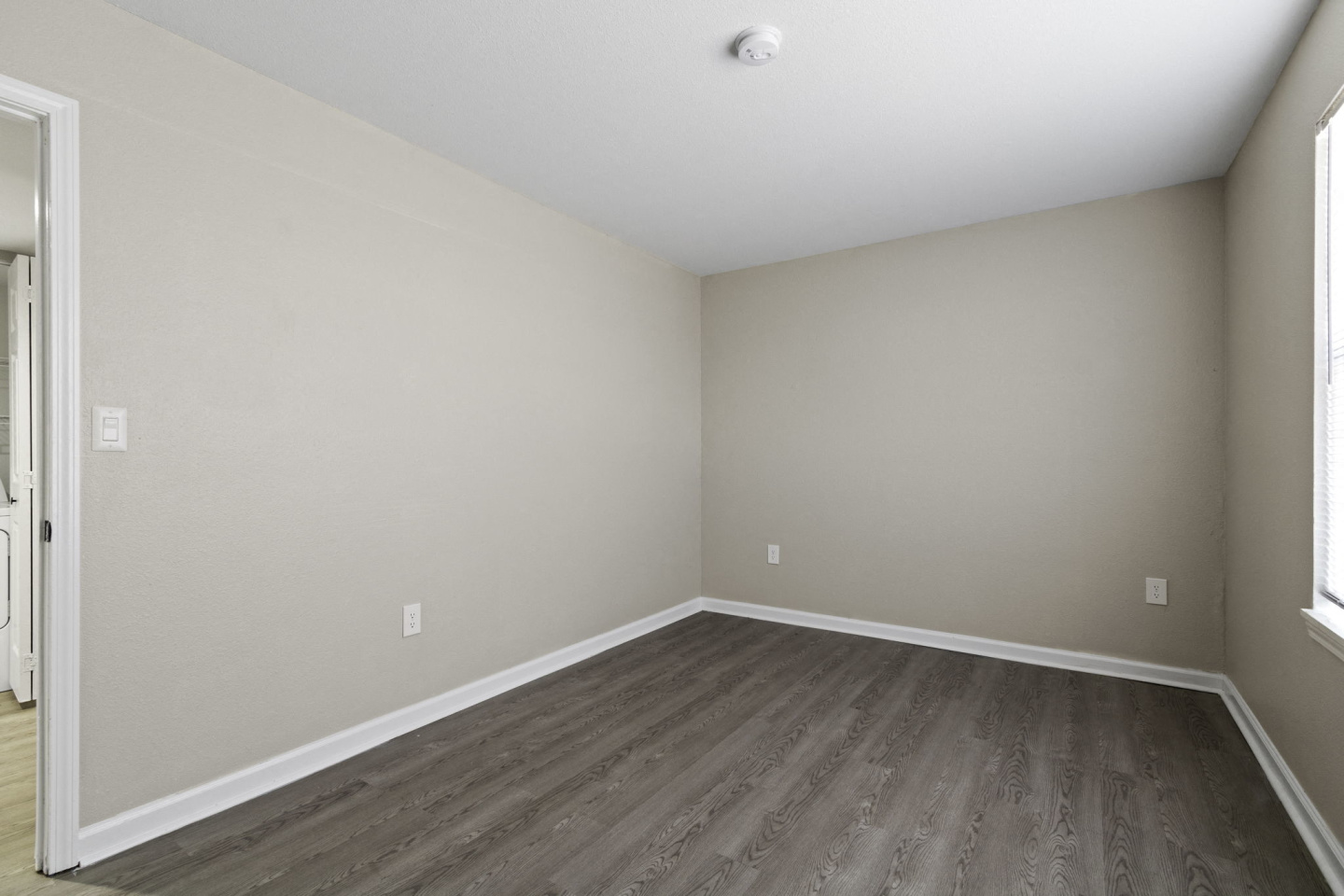 The Latitude Apartments Image 30