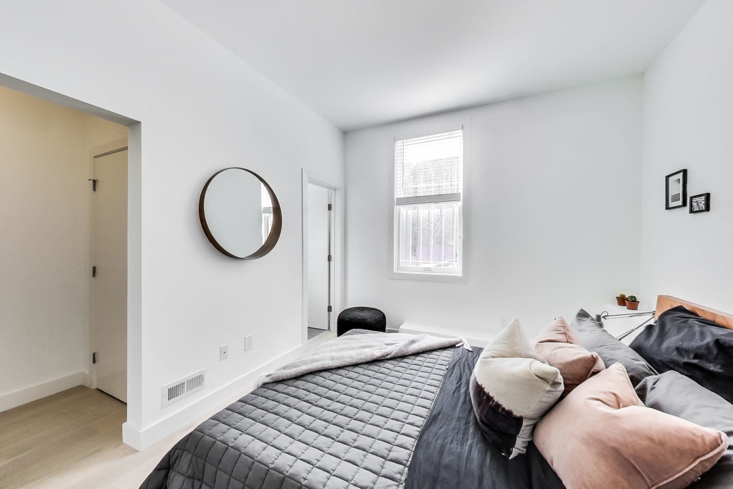 20 ROMOLO Apartments Image 13