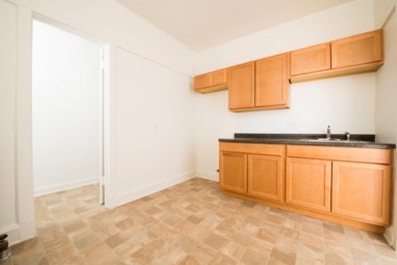 7956 S Aberdeen St Image 3