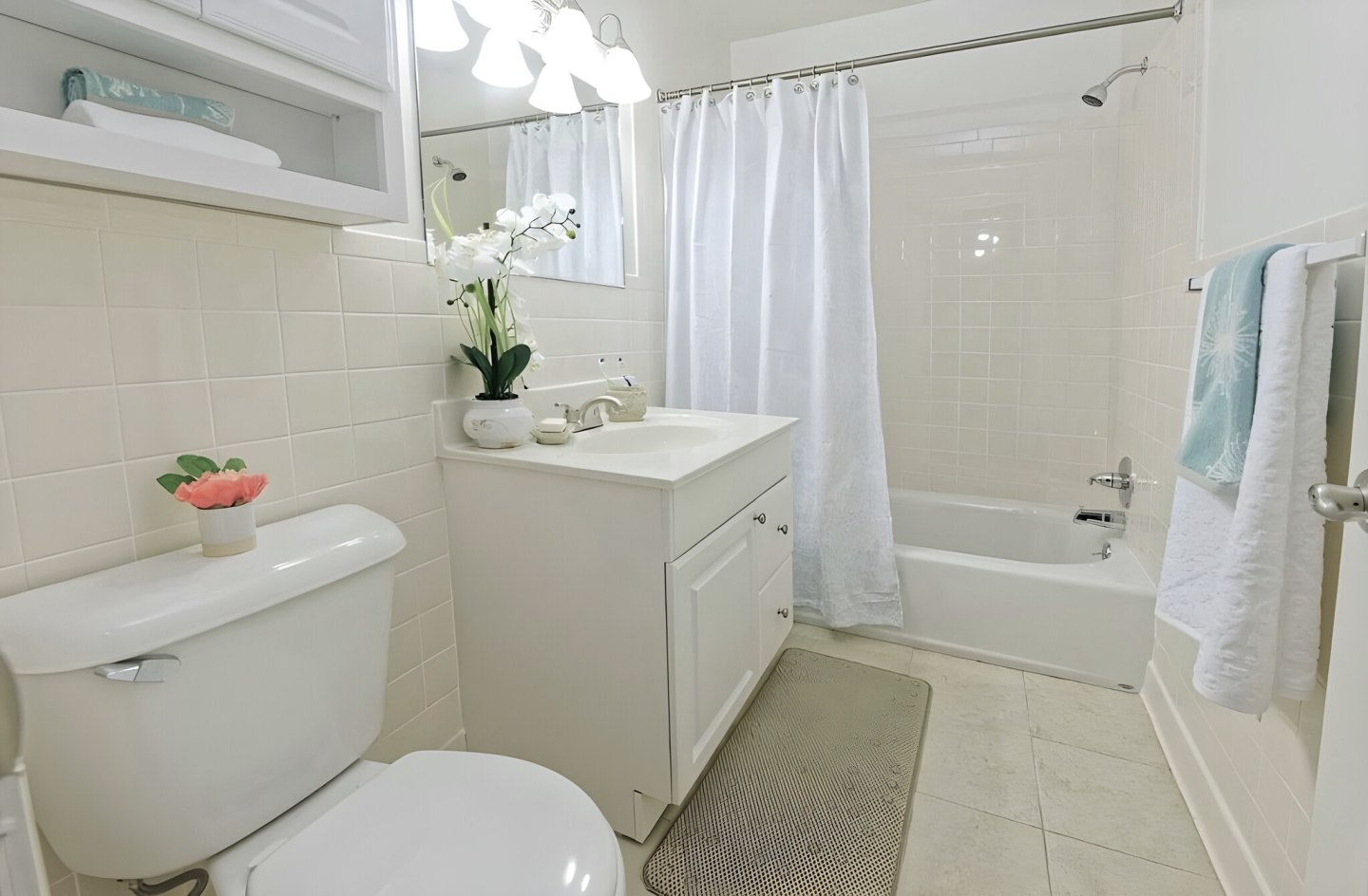 1600 Elmwood Avenue Image 16