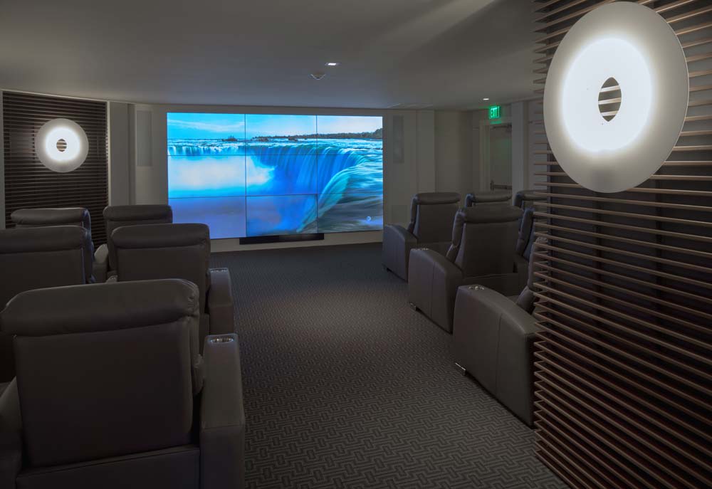 Miro Brickell Image 11