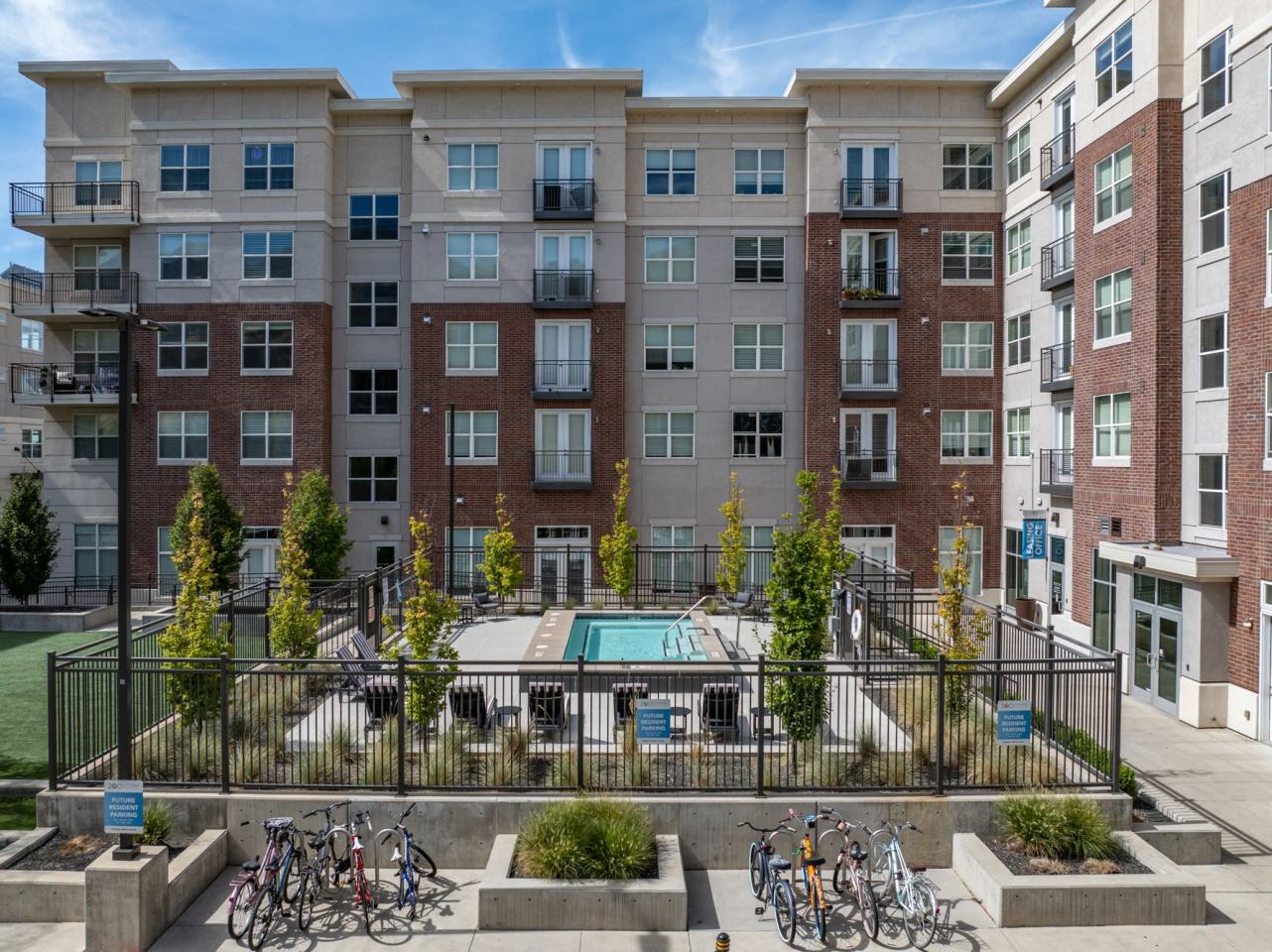 200 City View Image 10