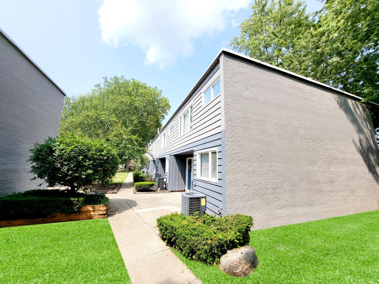 Townhomes at 28th Image 3