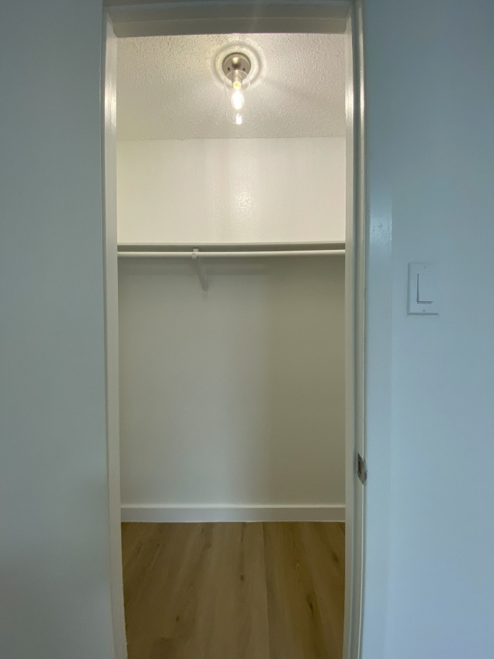 St. Edward's Apartments Image 7