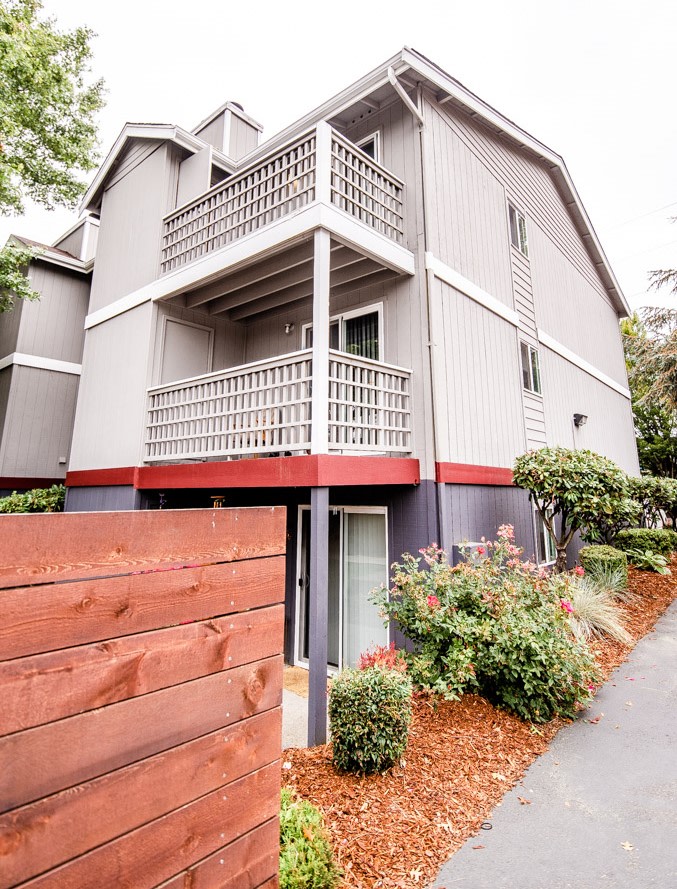 Notch 8 Apartments Image 15