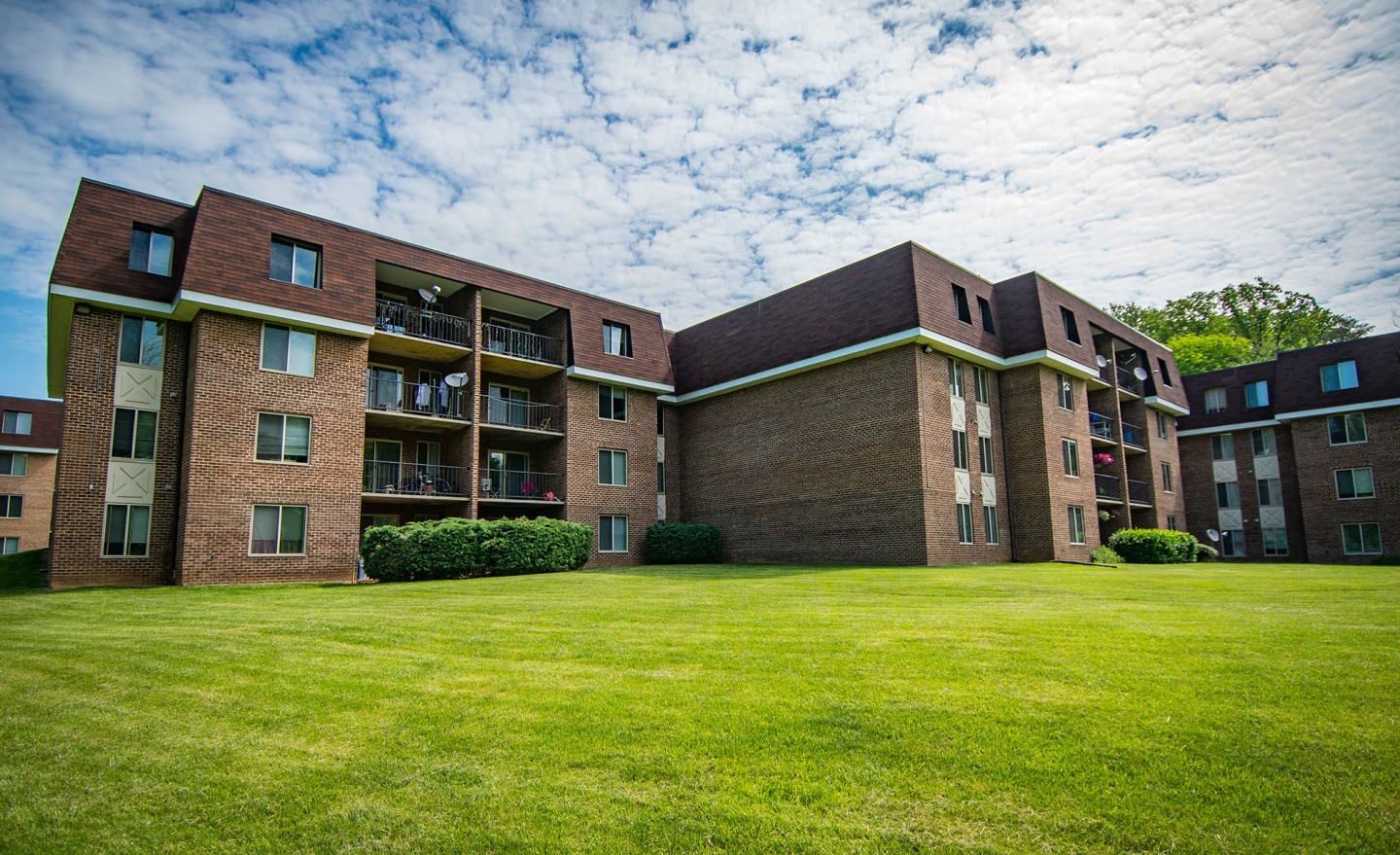 Oakton Park Apartments Image 23