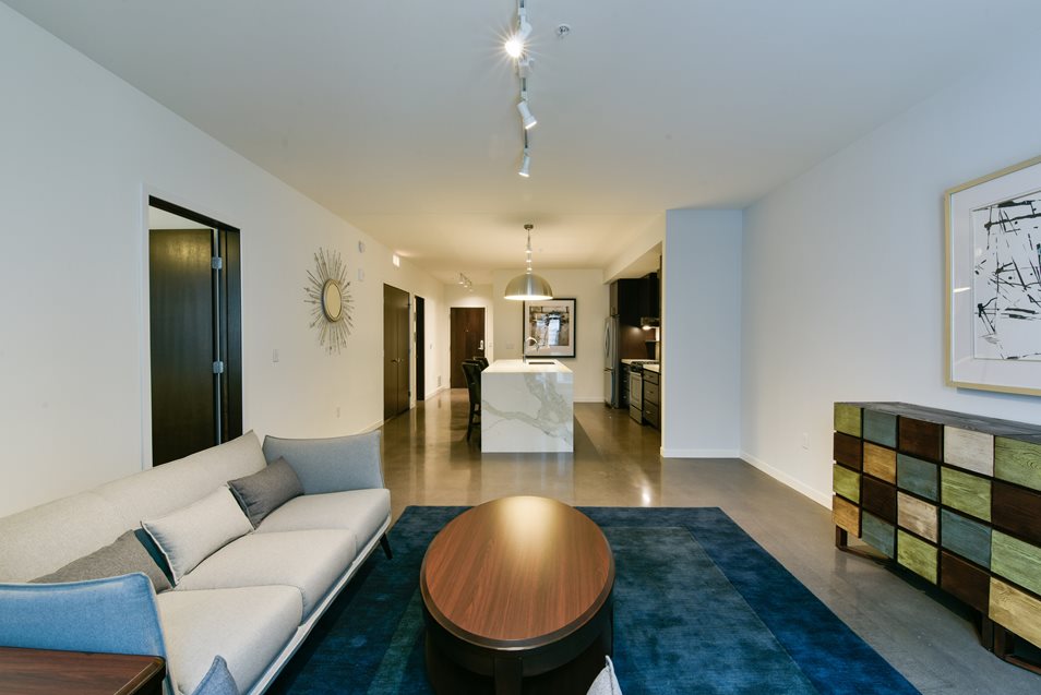 1800 Lake Uptown Image 12