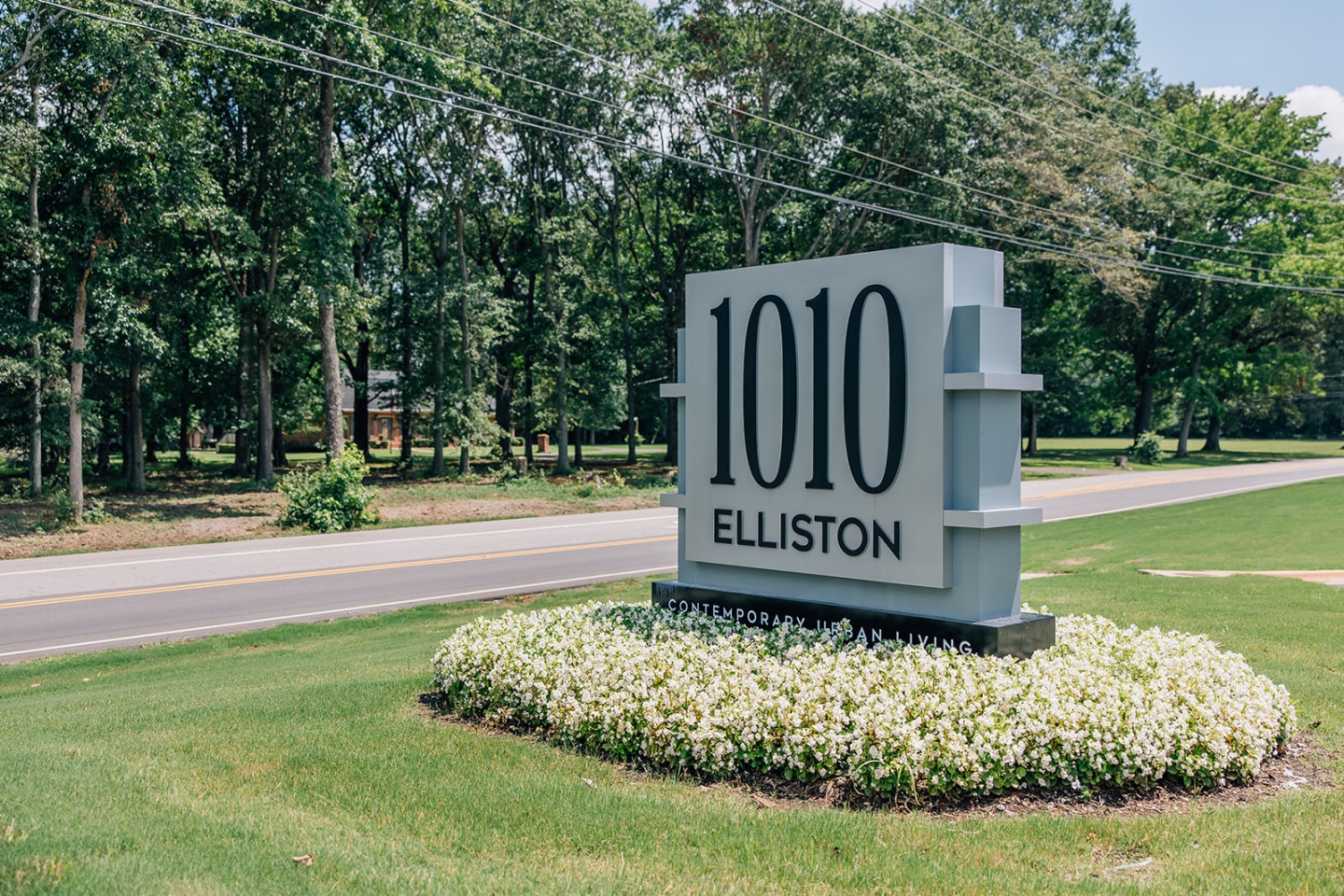 1010 Elliston Image 7