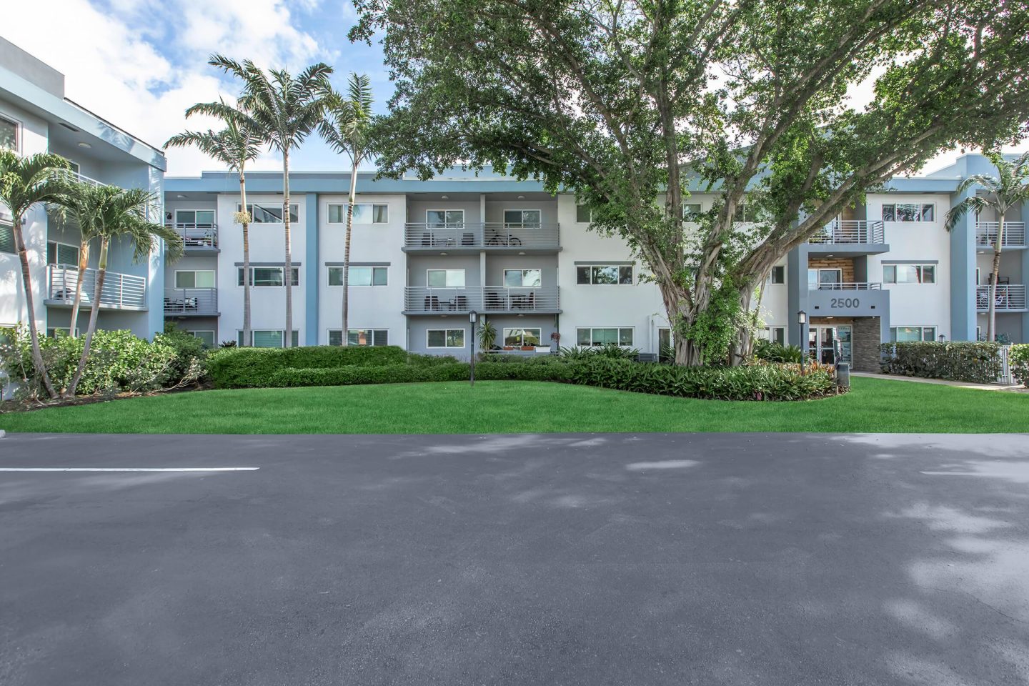 2500 Boca on Federal Image 13
