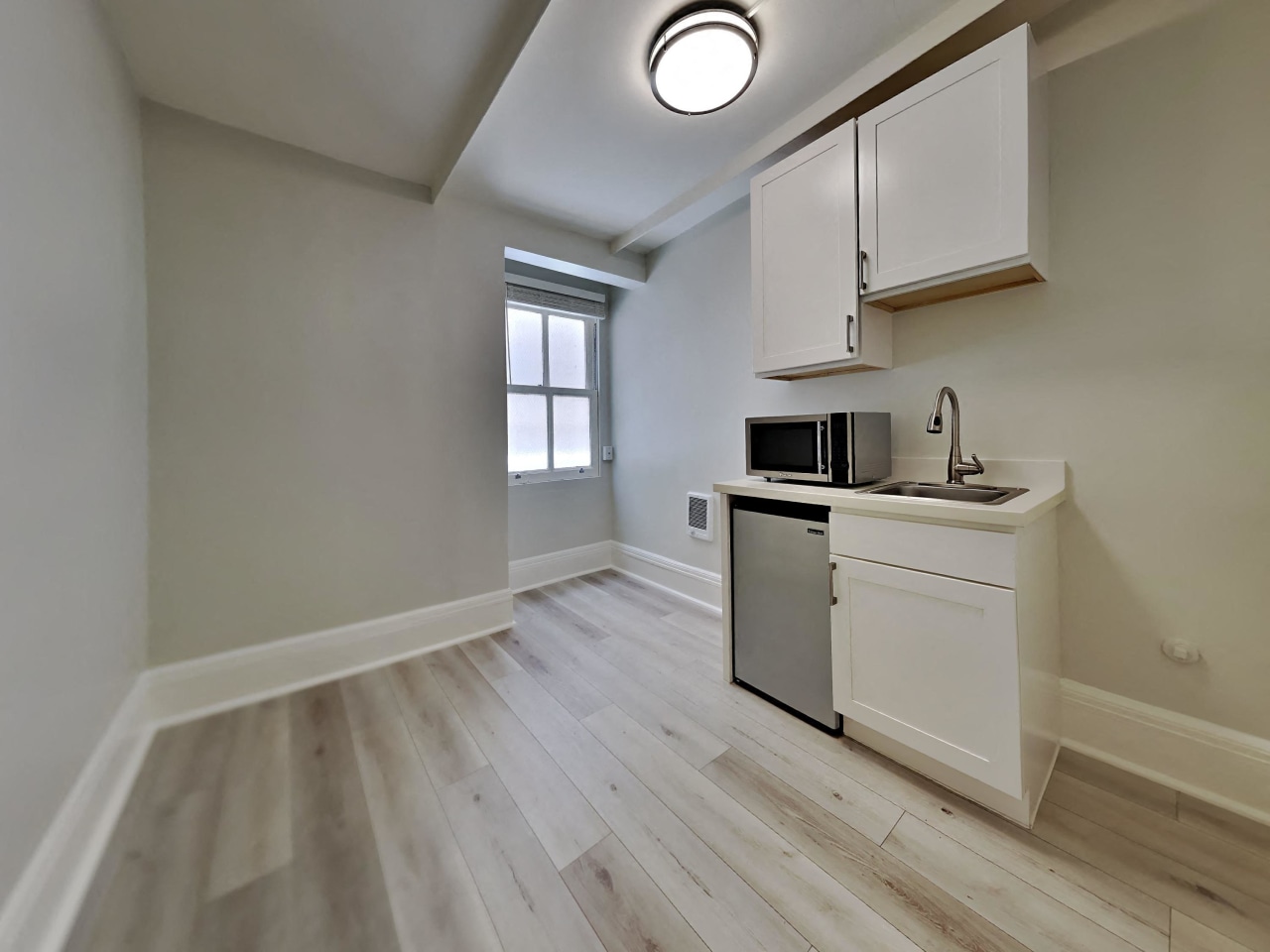 146 McAllister St. Image 7