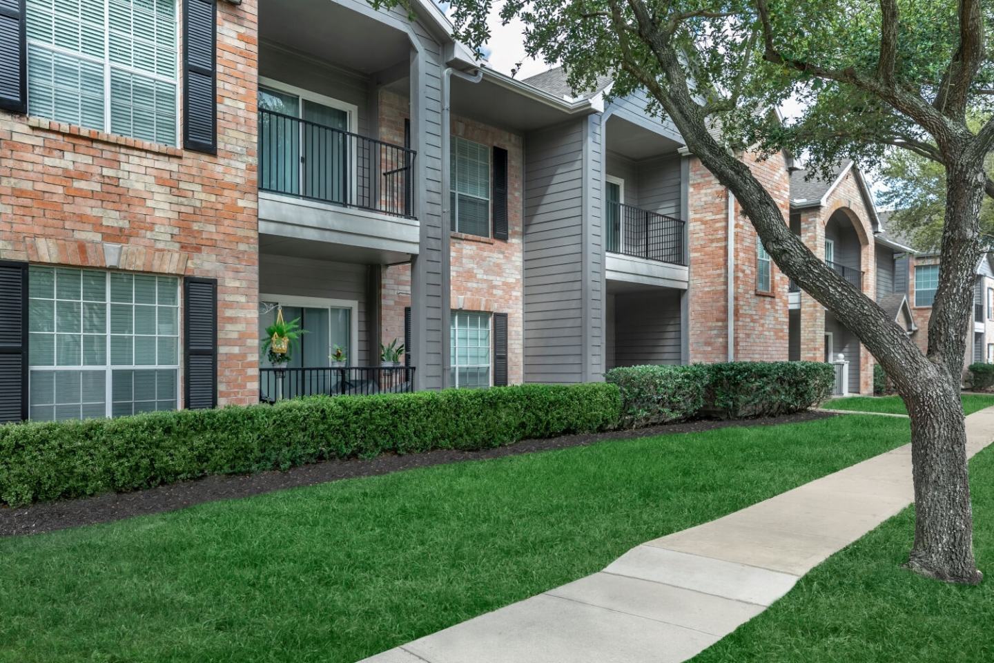 Richmond Towne Home Apartments Image 20