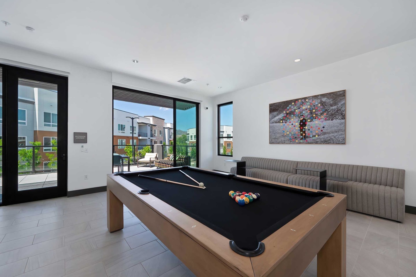 Halcyon Apartments Image 122