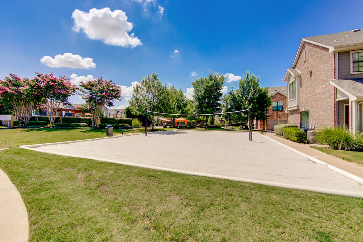 Enclave on Golden Triangle Apartments Image 9