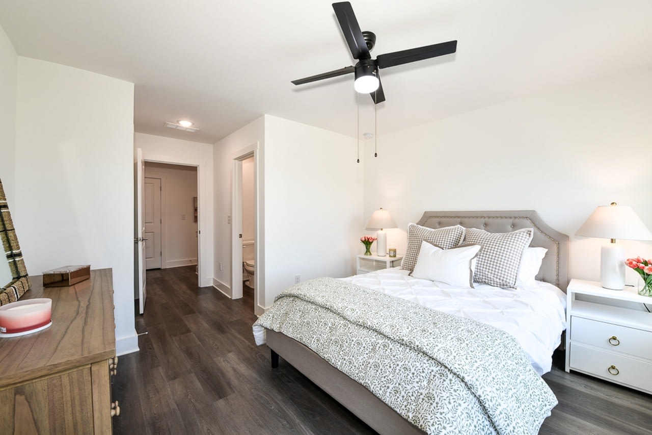 Summerwell Parkway Village Image 13