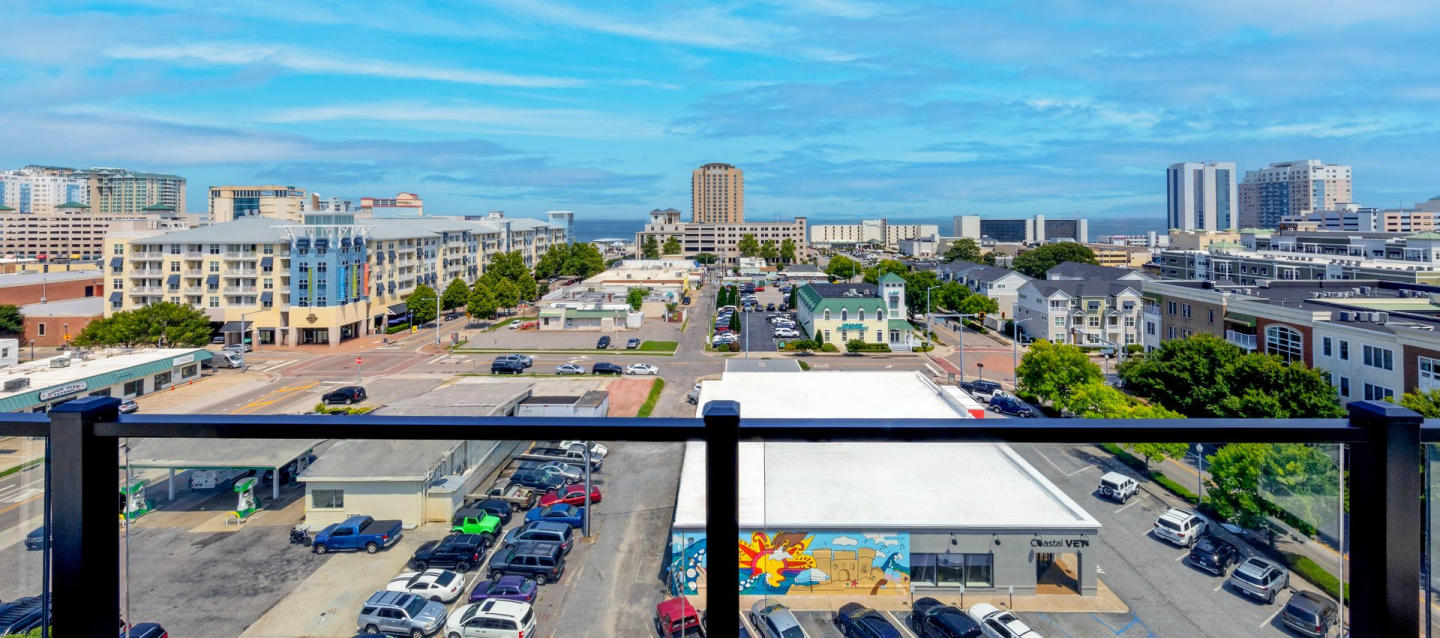 The Pinnacle on 31st Street Image 31