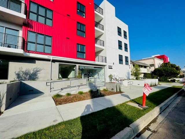1532 Brockton Avenue Image 4