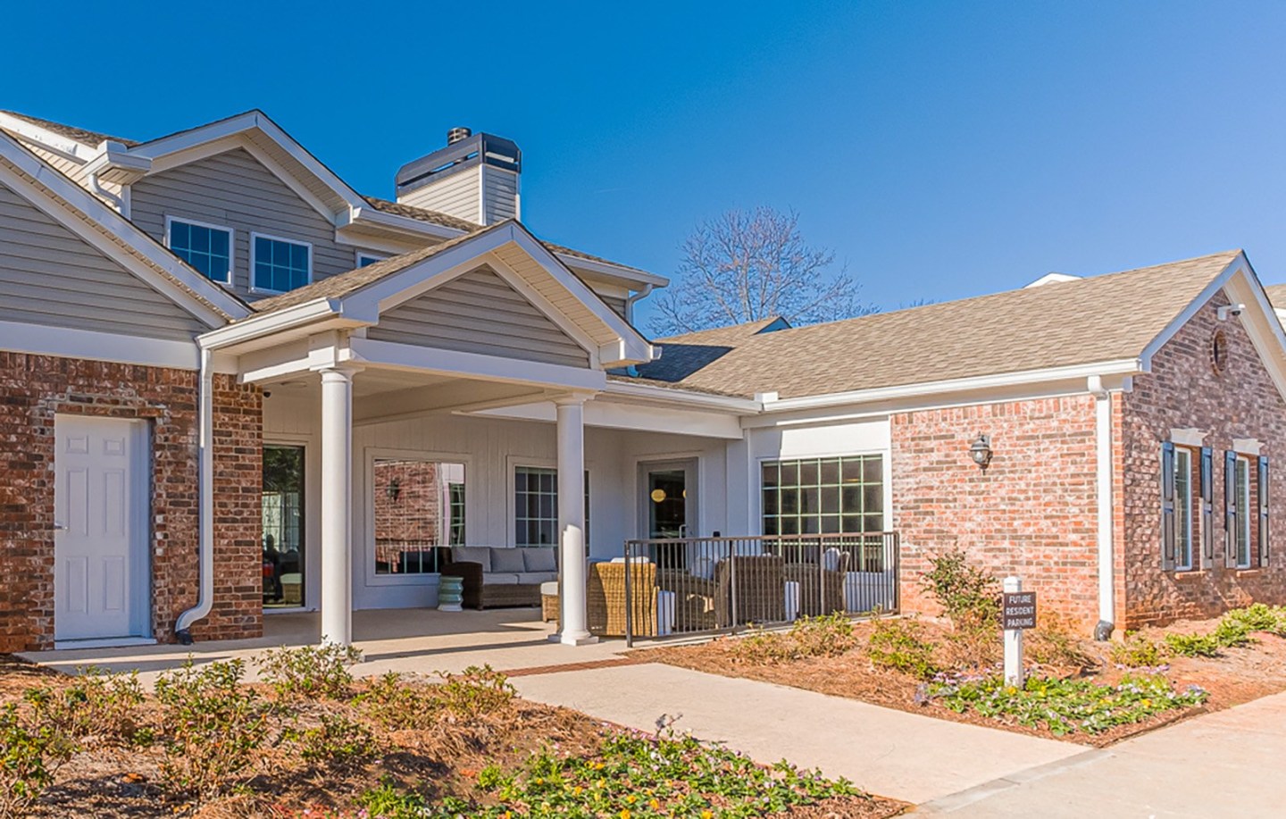 Affordable Housing - Groves of Lawrenceville Image 3