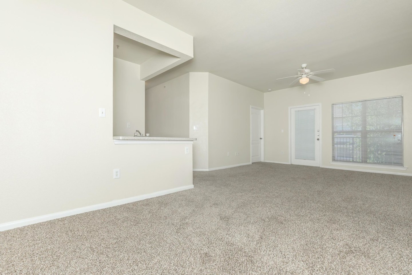 Affordable Housing - Cypress Creek on Jason Avenue Image 26