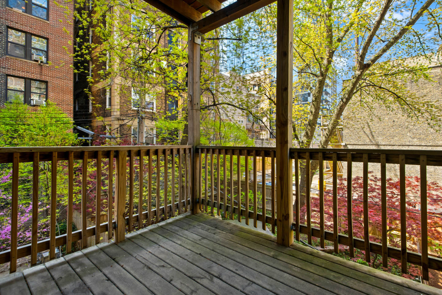 429 West Melrose Image 10