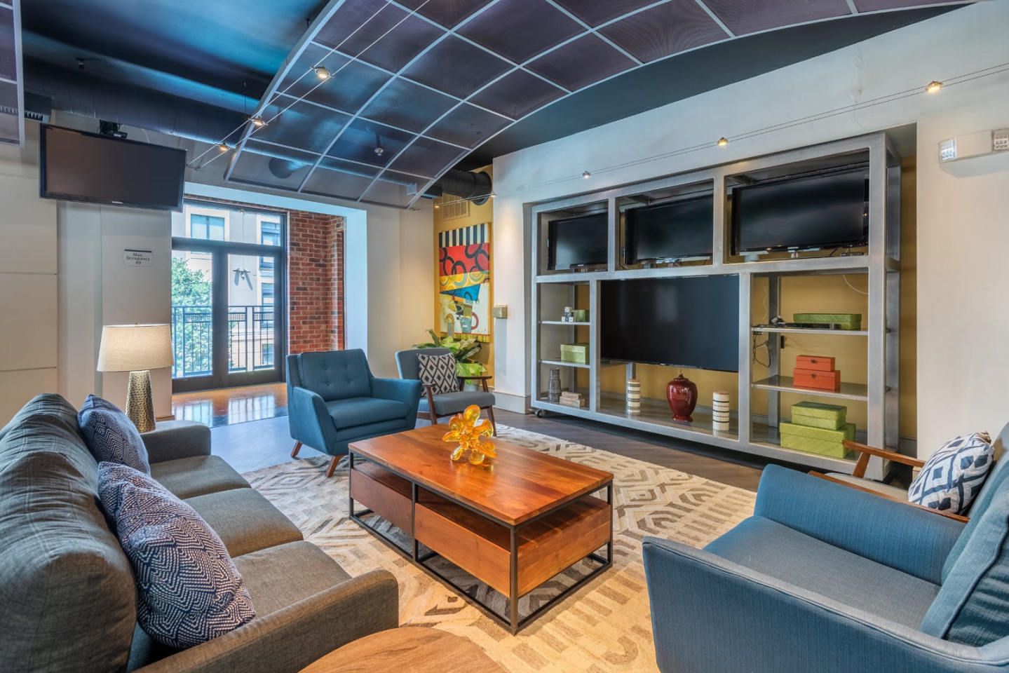 Lofts at Lakeview Image 29